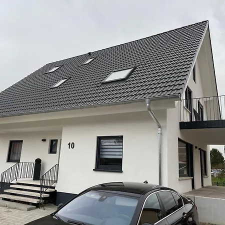 Casa Estella 아파트 러스트